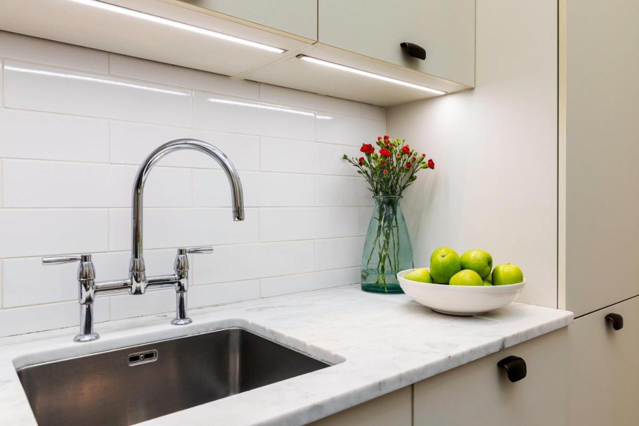 2-Br Apartment For 6 In Covent Garden With Ac London Exterior photo
