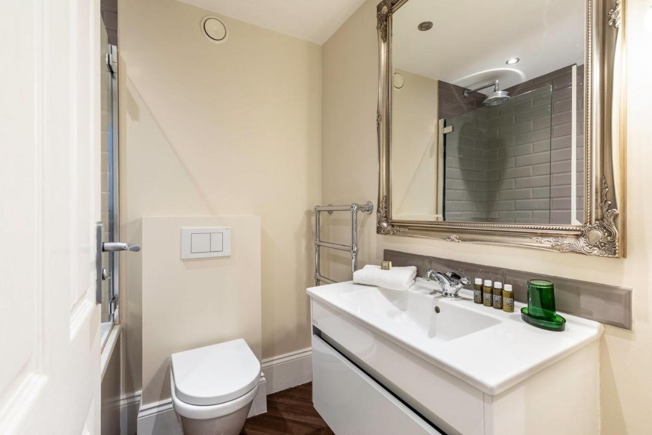 2-Br Apartment For 6 In Covent Garden With Ac London Exterior photo